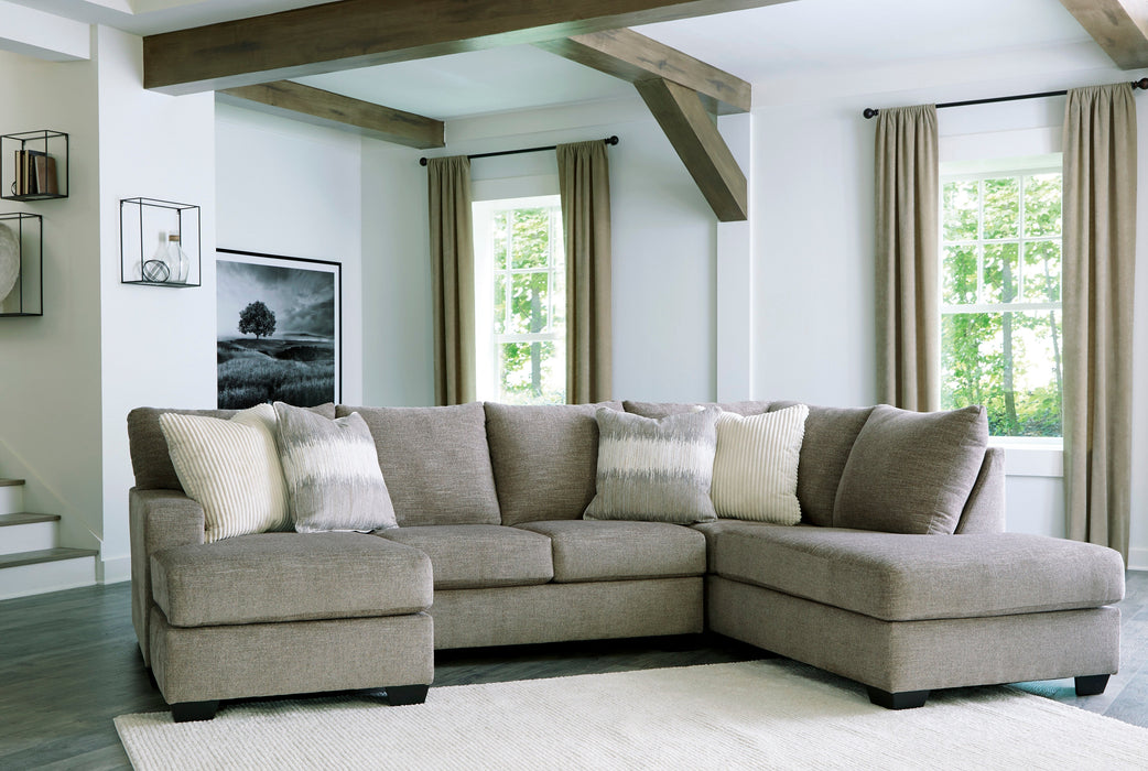 Creswell Linen Sectional RAF with Chaise Sectional