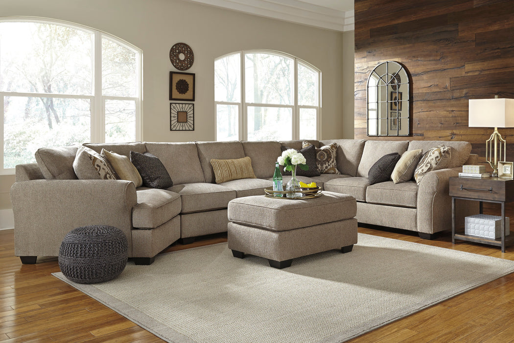 Pantomine Driftwood 4-Piece Large LAF Cuddler Sectional