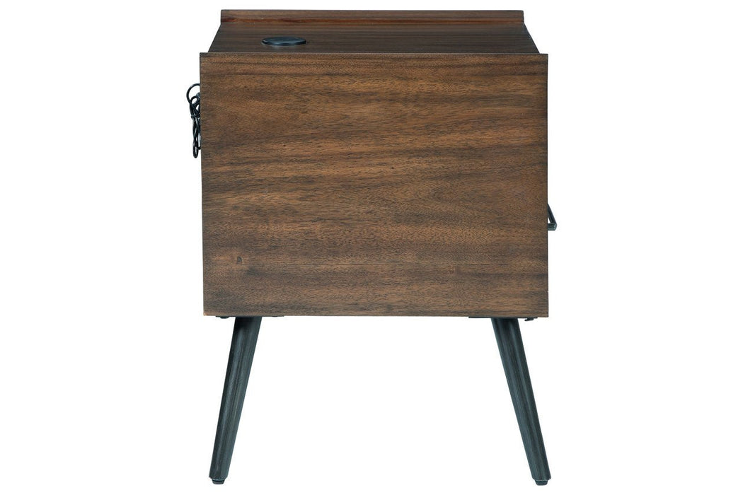 Calmoni Brown End Table - T916-2 - Gate Furniture