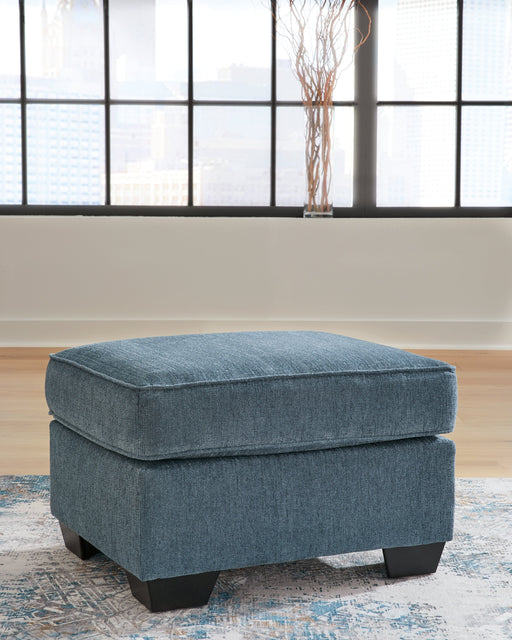 Cashton Ottoman - 4060514