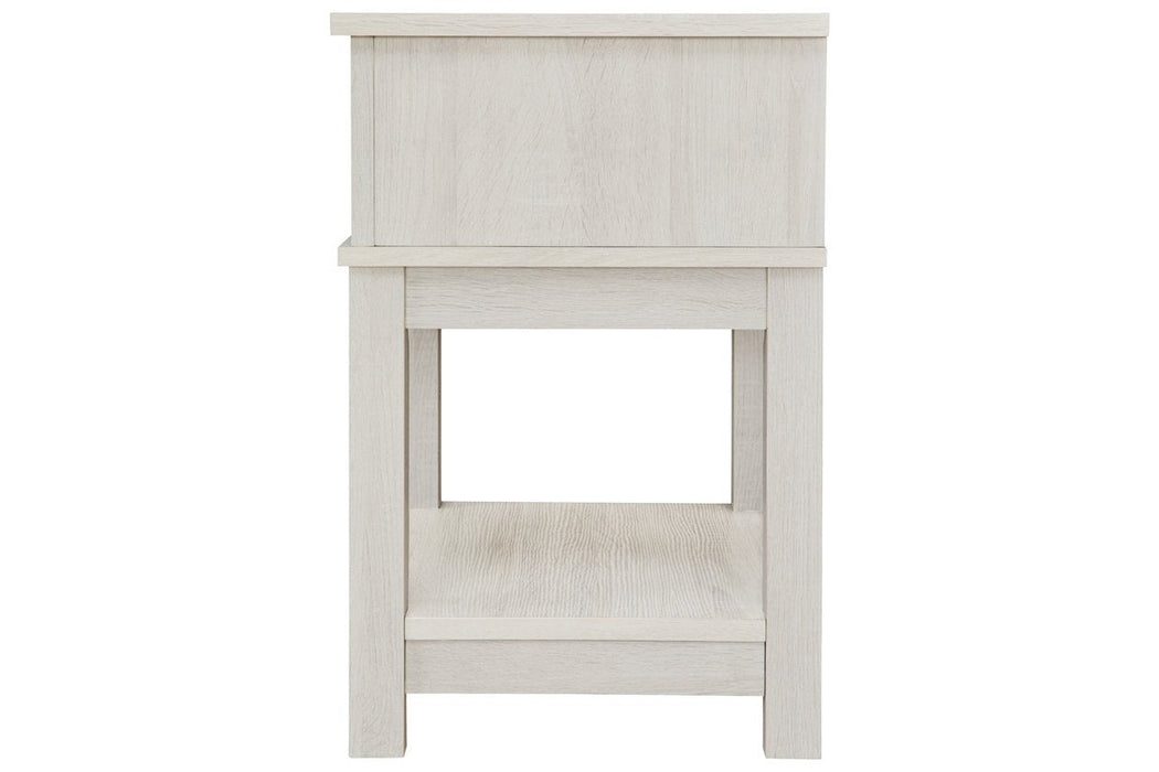 Dorrinson White Nightstand - B067-91 - Gate Furniture