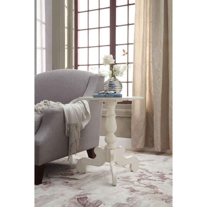 Freida End Table - 82905 - In Stock Furniture