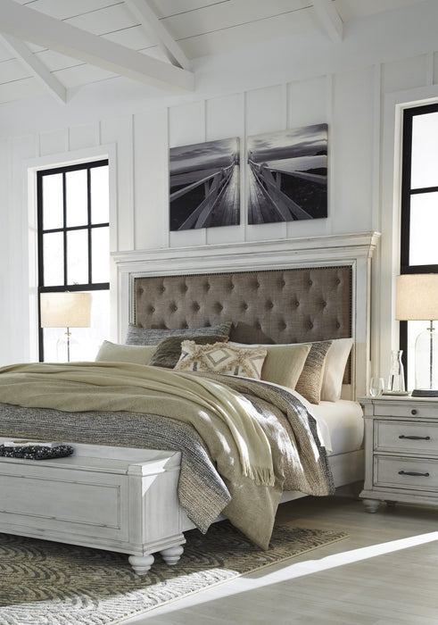 Kanwyn Whitewash King Upholstered Storage Bed - Gate Furniture