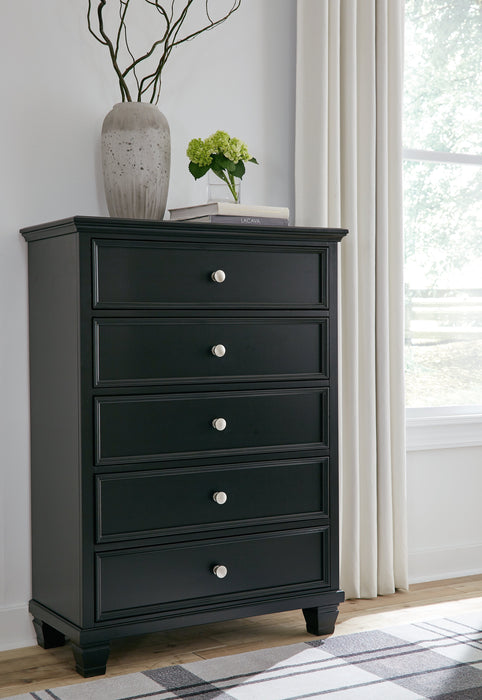 Lanolee Chest of Drawers - B687-46