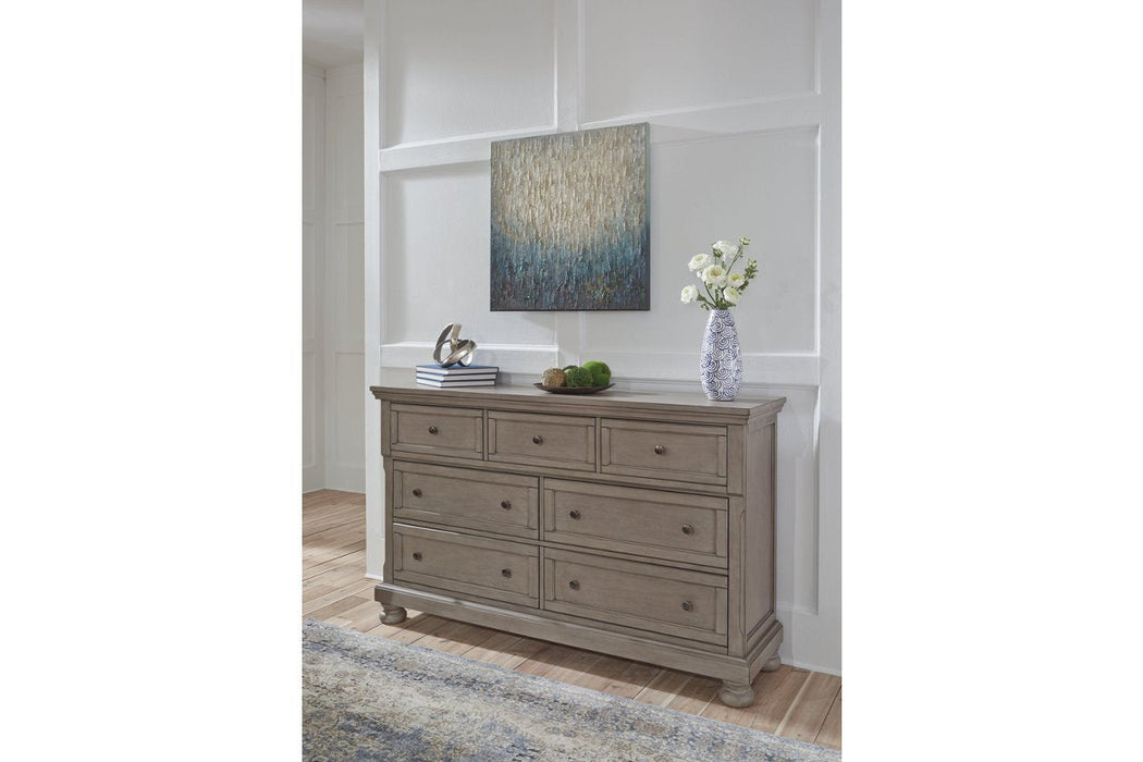 Lettner Light Gray Dresser - B733-31 - Gate Furniture