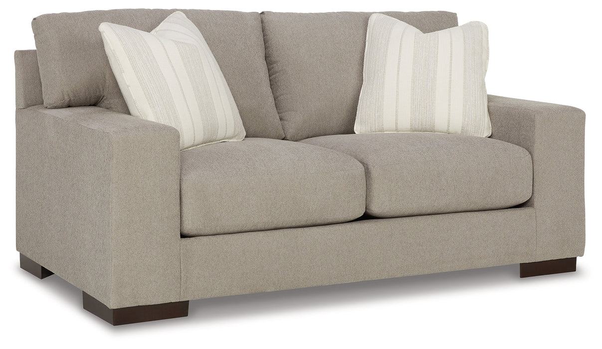 Maggie Loveseat - 5200435