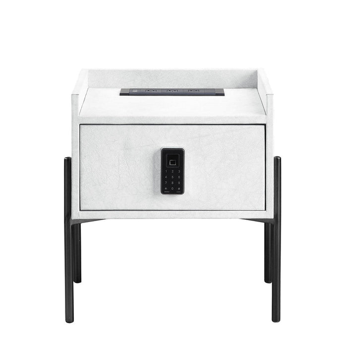 Metis Nightstand - BD00557 - In Stock Furniture