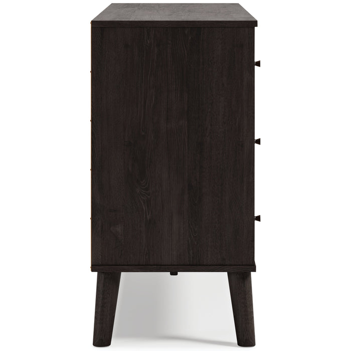 Piperton Dresser - EB5514-231 - In Stock Furniture