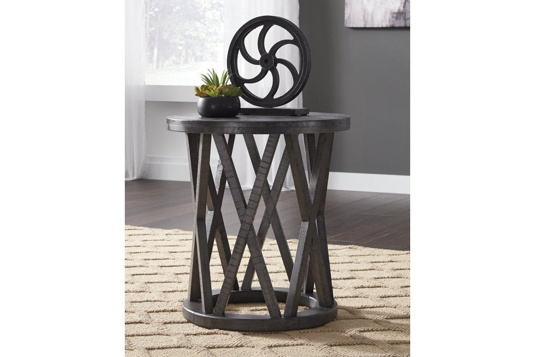 Sharzane Grayish Brown End Table - T711-6 - Gate Furniture