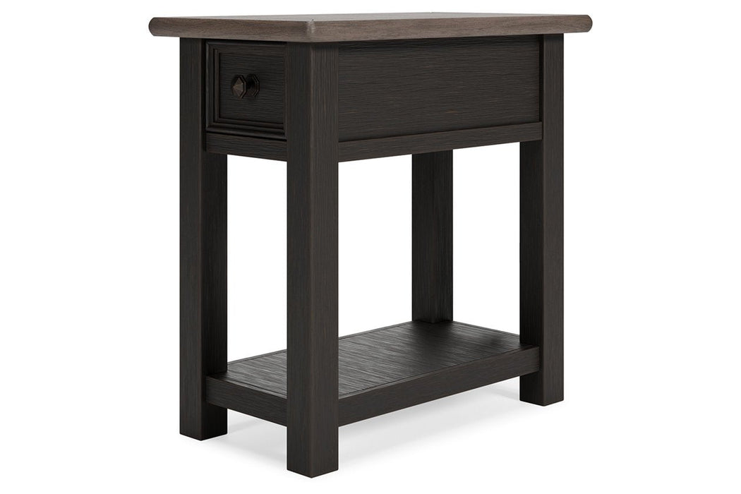 Tyler Creek Two-tone Chairside End Table - T736-107 - Gate Furniture