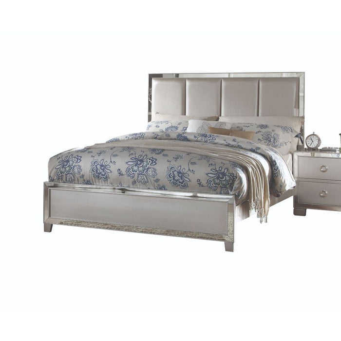 Voeville II Queen Bed - 24830Q - In Stock Furniture